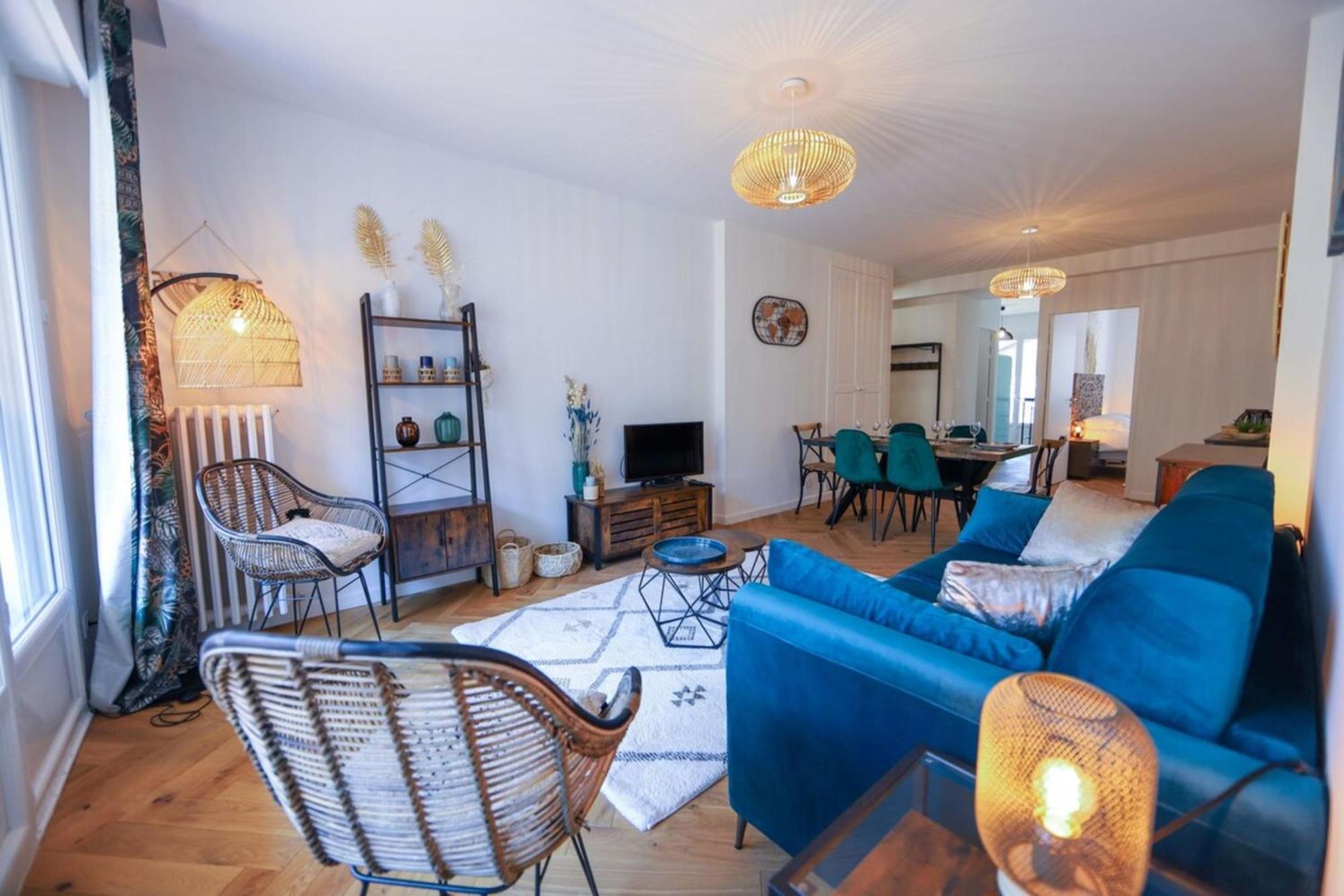 Cozy Along The River - Downtown & Terrace - 4 Άννεσι Εξωτερικό φωτογραφία