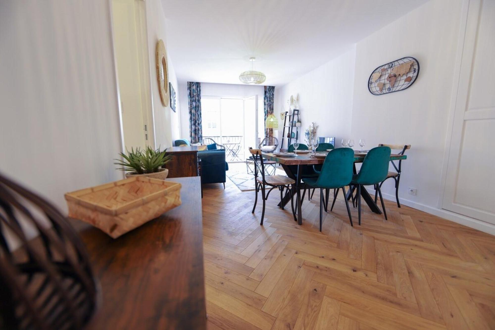 Cozy Along The River - Downtown & Terrace - 4 Άννεσι Εξωτερικό φωτογραφία