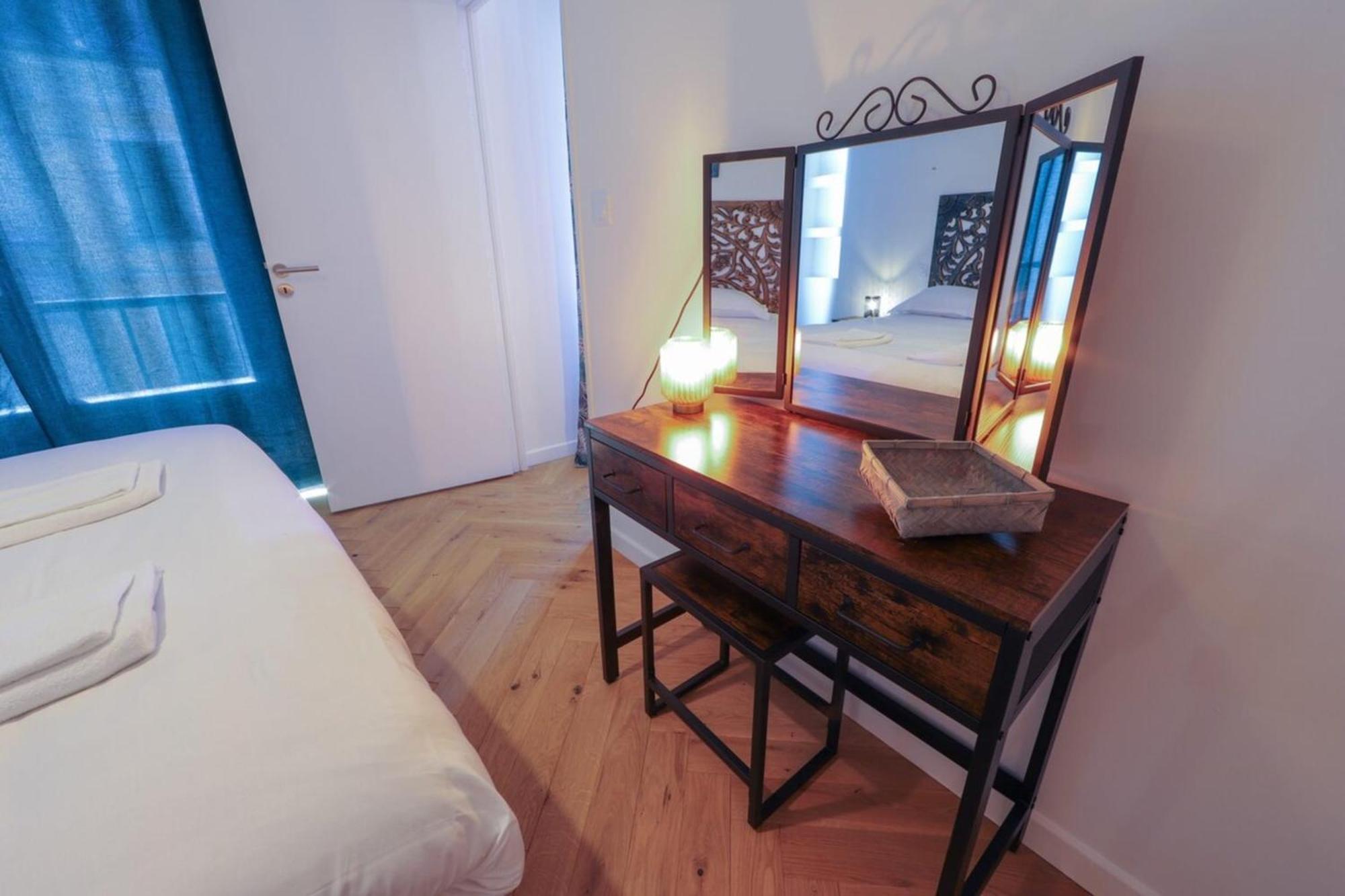 Cozy Along The River - Downtown & Terrace - 4 Άννεσι Εξωτερικό φωτογραφία